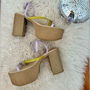UO wedged heels size 8